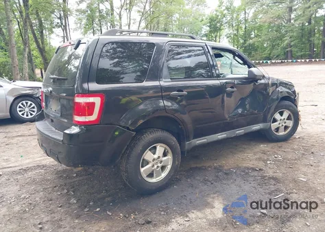 2011 Ford Escape Xlt из США, поврежденный, VIN 1FMCU0D71BKA19880